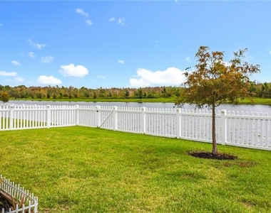 1061 Chasetree Lane - Photo Thumbnail 37