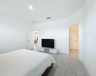 1061 Chasetree Lane - Photo Thumbnail 26