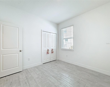 1061 Chasetree Lane - Photo Thumbnail 25