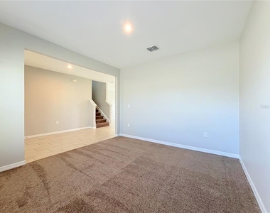5106 Tuscany Ln - Photo Thumbnail 7