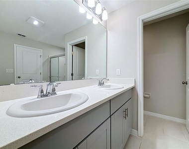5106 Tuscany Ln - Photo Thumbnail 36