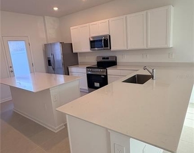 2204 Red Sun Street - Photo Thumbnail 2