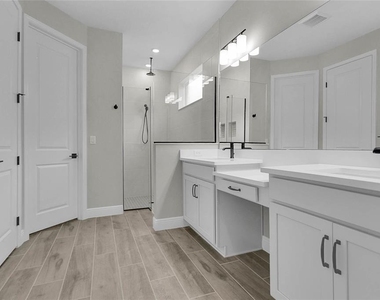 2091 Axel Street - Photo Thumbnail 11