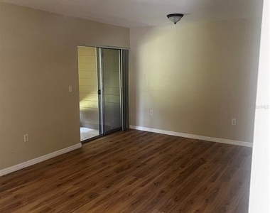 130 Jasmine Woods Court - Photo Thumbnail 2