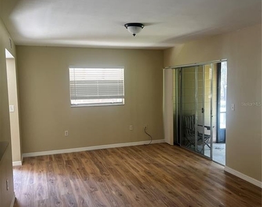 130 Jasmine Woods Court - Photo Thumbnail 8