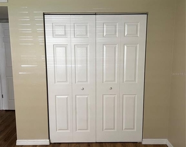 130 Jasmine Woods Court - Photo Thumbnail 16
