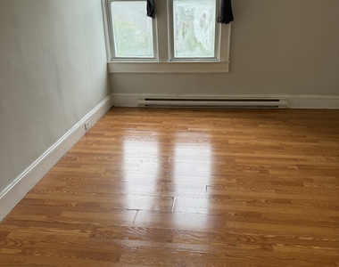 840 Monroe Avenue - Photo Thumbnail 10