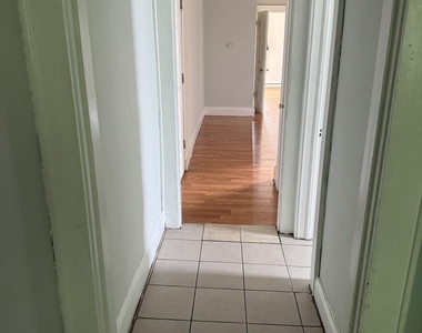 840 Monroe Avenue - Photo Thumbnail 5
