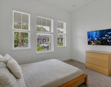 15009 Lebeau Loop - Photo Thumbnail 24