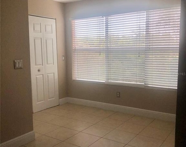 5128 Conroy Road - Photo Thumbnail 12