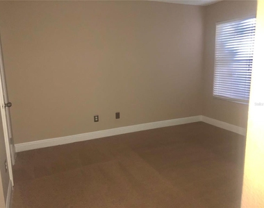 5128 Conroy Road - Photo Thumbnail 15