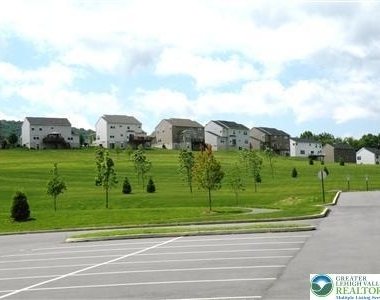 3751 Knight Drive - Photo Thumbnail 18
