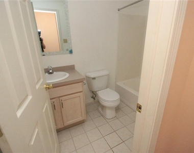 1703 Pinewind Drive - Photo Thumbnail 5