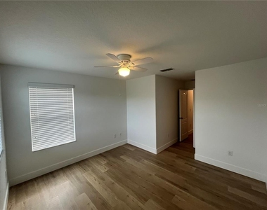 2820 Adelaide Court - Photo Thumbnail 19