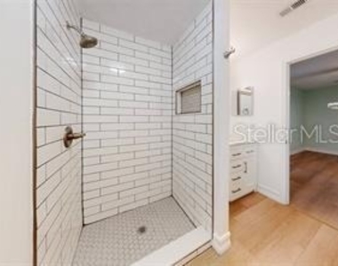 6180 Olympic Court - Photo Thumbnail 23