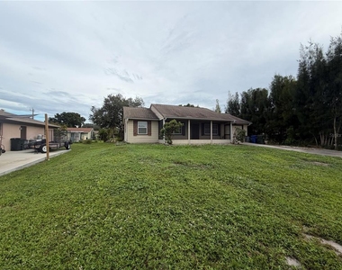 885 Darwin Road - Photo Thumbnail 19