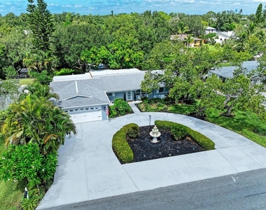 1837 Upper Cove Terrace - Photo Thumbnail 7