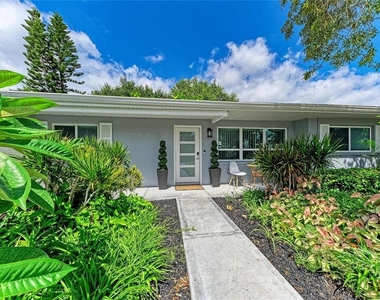 1837 Upper Cove Terrace - Photo Thumbnail 6