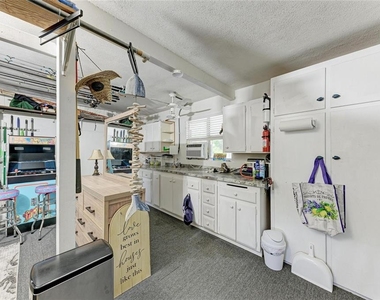 1837 Upper Cove Terrace - Photo Thumbnail 44
