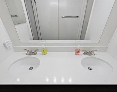 3600 Sw 19th Avenue - Photo Thumbnail 24