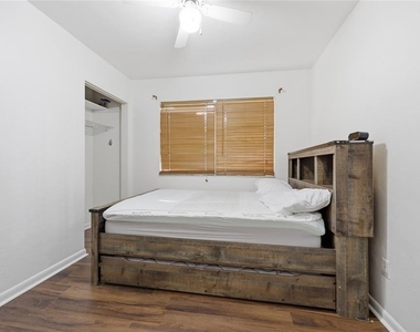 3600 Sw 19th Avenue - Photo Thumbnail 18