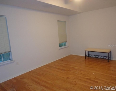 5103 Sw 94th Street - Photo Thumbnail 6