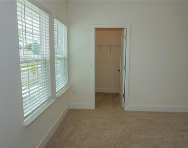 1400 Nw 127th Drive - Photo Thumbnail 22