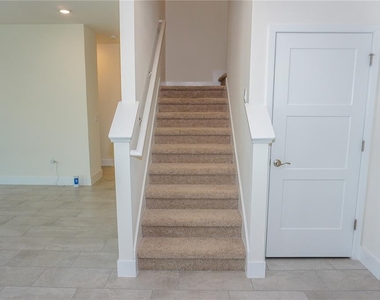 1400 Nw 127th Drive - Photo Thumbnail 17
