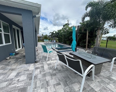 25427 Doredo Drive - Photo Thumbnail 26