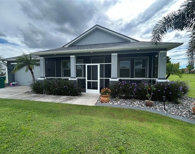 25427 Doredo Drive - Photo Thumbnail 2