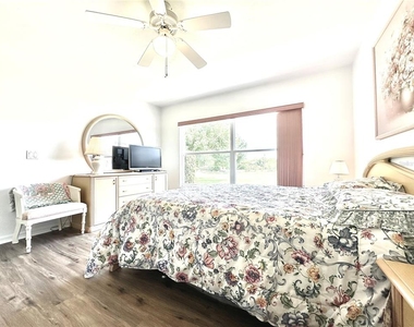 11644 Sw Egret Circle - Photo Thumbnail 13