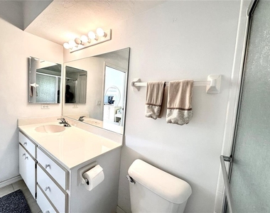 11644 Sw Egret Circle - Photo Thumbnail 20