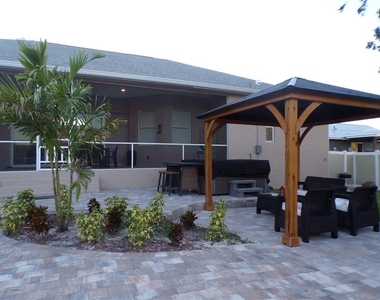309 Skylark Lane Nw - Photo Thumbnail 15