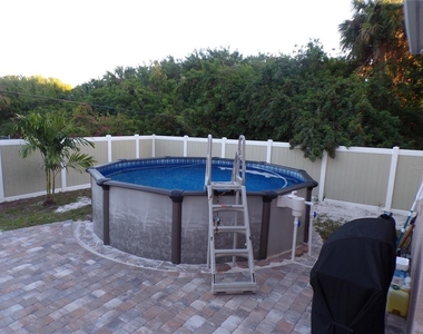 309 Skylark Lane Nw - Photo Thumbnail 17