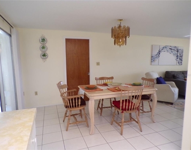 772 S Ellicott Circle - Photo Thumbnail 21