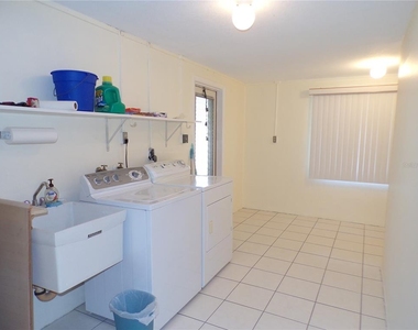 772 S Ellicott Circle - Photo Thumbnail 27