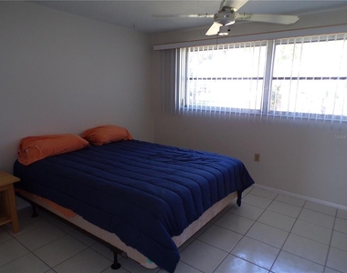 772 S Ellicott Circle - Photo Thumbnail 11