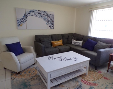 772 S Ellicott Circle - Photo Thumbnail 20