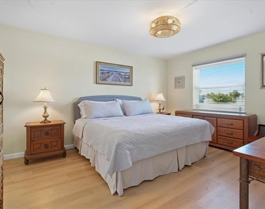 420 64th Avenue - Photo Thumbnail 20