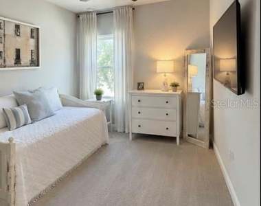 11704 Richmond Trail - Photo Thumbnail 18