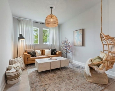 11704 Richmond Trail - Photo Thumbnail 23