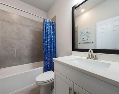 11704 Richmond Trail - Photo Thumbnail 16