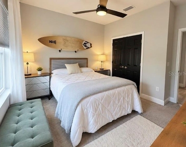 11704 Richmond Trail - Photo Thumbnail 15