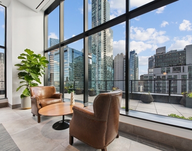 41-46 27th Street - Photo Thumbnail 10