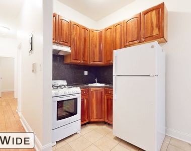 211 West 80th Street - Photo Thumbnail 2