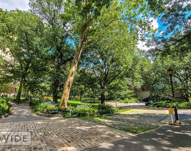 211 West 80th Street - Photo Thumbnail 4