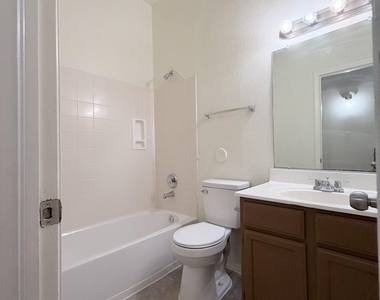 3634 Dominican Street - Photo Thumbnail 15