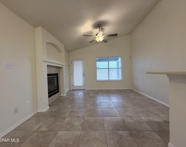 3634 Dominican Street - Photo Thumbnail 8