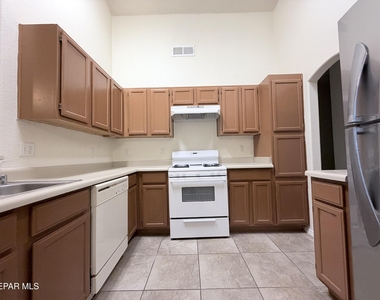 3634 Dominican Street - Photo Thumbnail 7