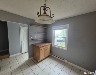 111 Mohican Avenue - Photo Thumbnail 2